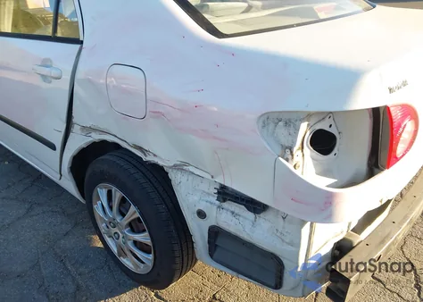 2004 Toyota Corolla Ce z USA, uszkodzony, nr VIN JTDBR32E842035632